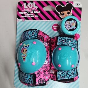L.O.L. Surprise! Blue and Pink Protective Gear Set